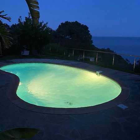Villa Les Alizes Le Le Rayol-Canadel-sur-Mer 외부 사진